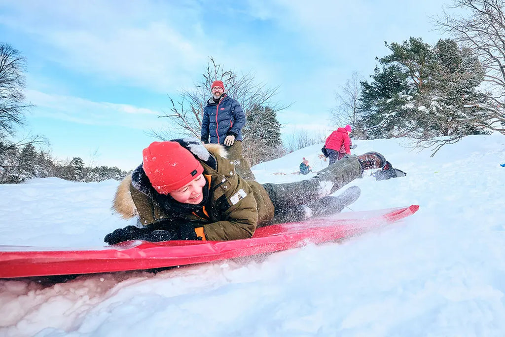 Akematte snow glider