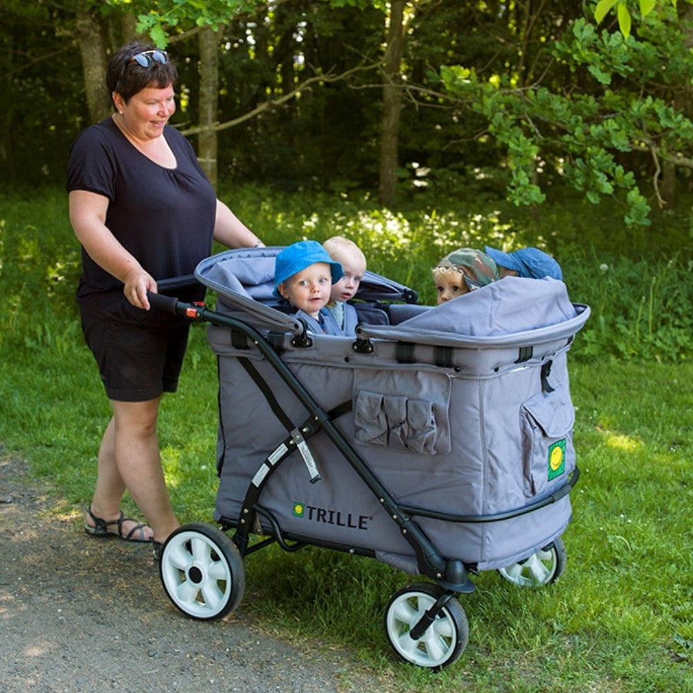 Barnebuss Manita 4 barn